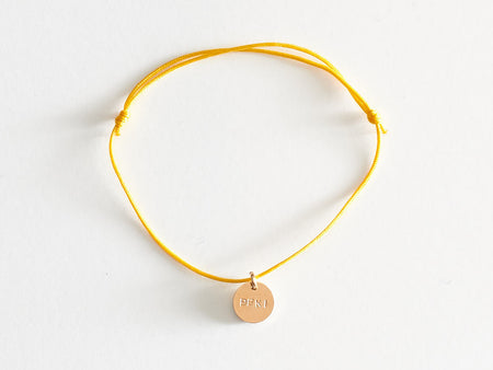 Bracelet "Mini médaille" à personnaliser en or laminé sur cordon miel