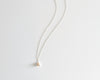Collier pendentif perle baroque blanche chaîne argent petit modèle