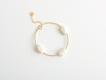 Bracelet “Trio” en perles baroques