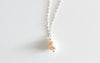 Collier pendentif perle baroque blanche chaîne argent petit modèle